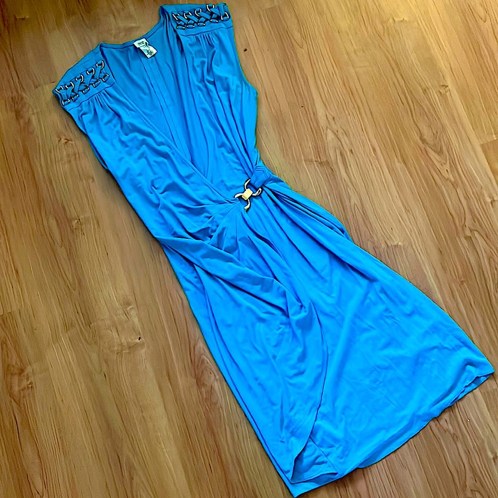 Women CACHE dress Never worn. Size L